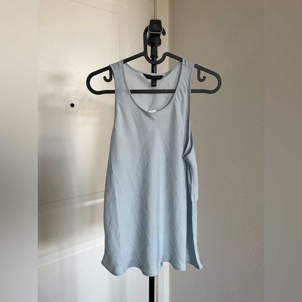 Banana Republic light blue silk tank top